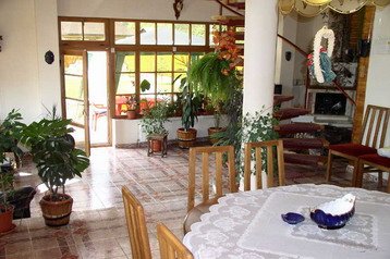 Rumunjska Privát Buşteni, Eksterijer